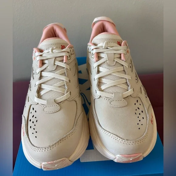 Hoka Vibrant Bloom Clifton - Picture 3 of 6